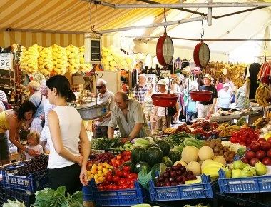 Ποιο είναι το κόλπο με το οποίο σας εξαπατούν στη λαϊκή αγορά;